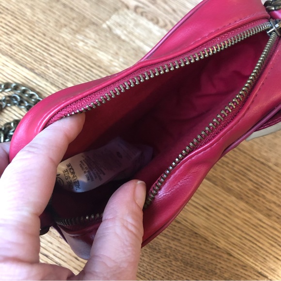 Disney Descendants Evie Heart Purse Chain Strap Crown - Picture 5 of 12